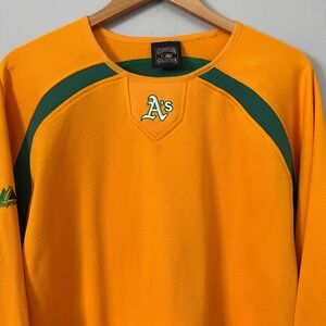 Oakland Athletics A's Therma Base Shirt Mens L Yellow Long Sleeve Cooperstown